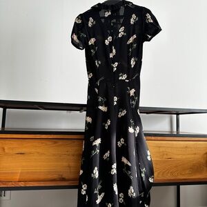 Reformation Black Dress with Floral Pattern Reformation Black Floral Maxi Dress